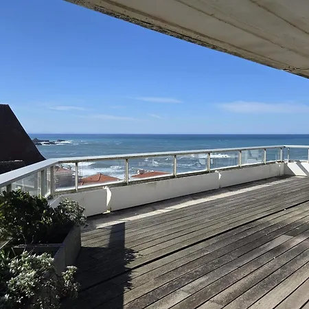 Panoramic View And Terrace In Апартаменти Біарріц